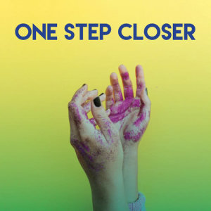 Dengarkan One Step Closer lagu dari CDM Project dengan lirik