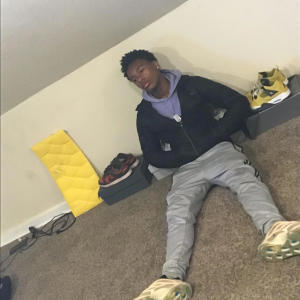 Tjaybeenlow的專輯-bros- (Explicit)