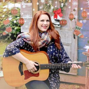ดาวน์โหลดและฟังเพลง La la Love About Christmas พร้อมเนื้อเพลงจาก Jessie Farrell