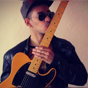 收聽Igor M的Helena (Instrumental)歌詞歌曲