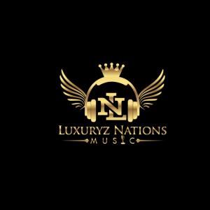 ดาวน์โหลดและฟังเพลง Look At Me (feat. AGZ) (Explicit) พร้อมเนื้อเพลงจาก Luxuriouz