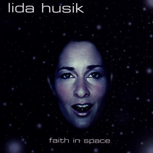 ดาวน์โหลดและฟังเพลง Build A Fire พร้อมเนื้อเพลงจาก Lida Husik