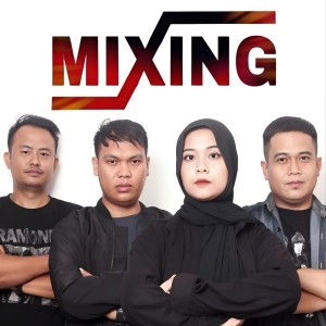 收聽MIXING的Tak Buatmu Bahagia歌詞歌曲