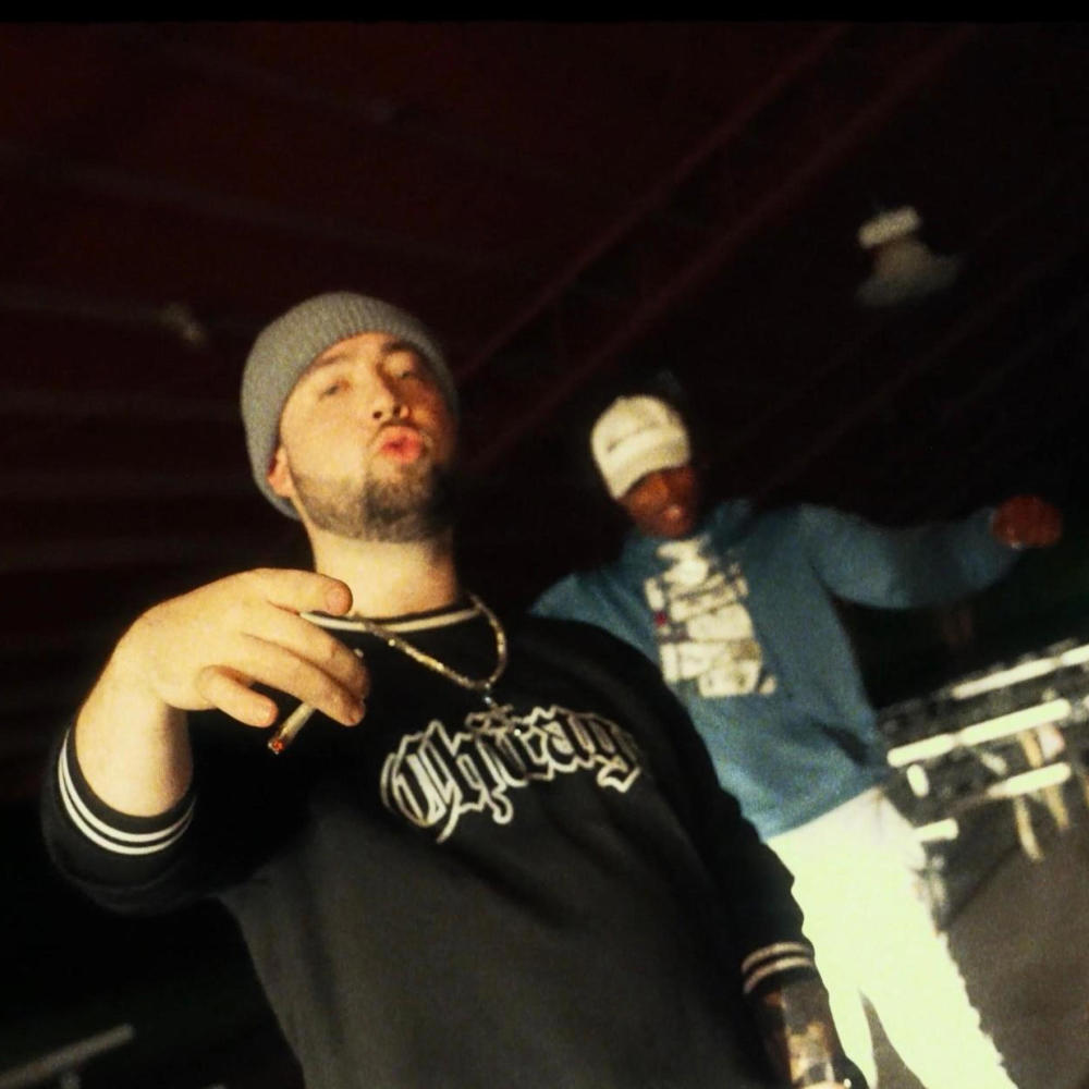 Tapped In (feat. RockiWhoa) (Remix|Explicit)