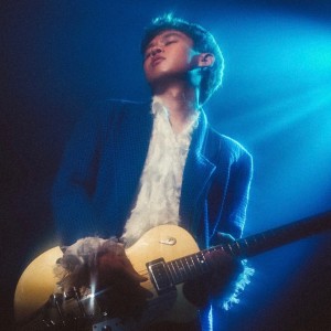 收听Rombot Rome的คืนของเรา歌词歌曲