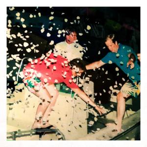 ดาวน์โหลดและฟังเพลง Pretzels พร้อมเนื้อเพลงจาก Nails for Breakfast