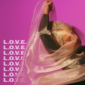ดาวน์โหลดและฟังเพลง L.O.V.E. (其他) พร้อมเนื้อเพลงจาก Mayce