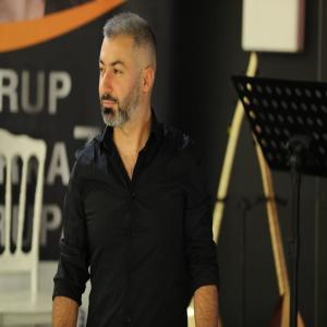 ดาวน์โหลดและฟังเพลง HAKAN SASKARA & GRUP SEYRAN -PAZARCIGA พร้อมเนื้อเพลงจาก Hakan Şaşkara