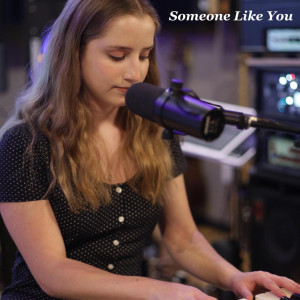 ดาวน์โหลดและฟังเพลง Someone Like You (Cover) พร้อมเนื้อเพลงจาก Renae Sullivan
