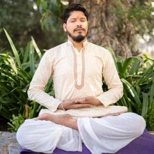 อัลบัม Spiritual Healing Music for Meditation ศิลปิน Soothing Music Academy