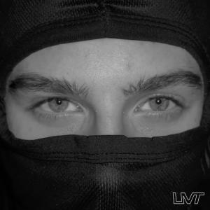 ดาวน์โหลดและฟังเพลง Occhi (Explicit) พร้อมเนื้อเพลงจาก LVT