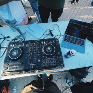 default playlist img