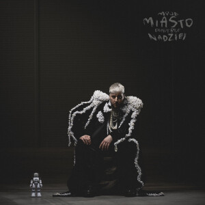 收聽Gibb Key的WHAT'S UP歌詞歌曲