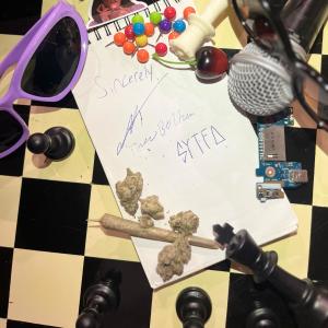 default playlist img