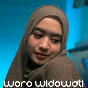 Dengarkan lagu Ikhlas Ngenteni nyanyian Woro Widowati dengan lirik