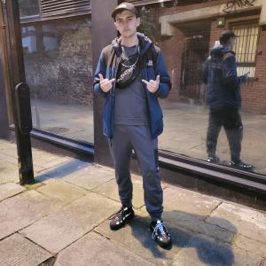 default playlist img