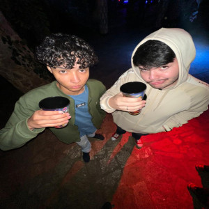 Dengarkan Esquece os Playboy lagu dari DJ Apolloo dengan lirik