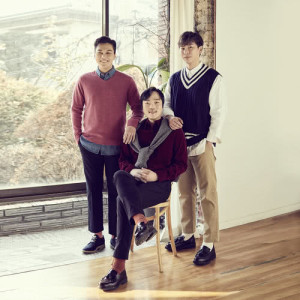 Listen to The Beginning (Inst.) song with lyrics from 장덕철