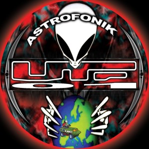 ดาวน์โหลดและฟังเพลง Dance On the Fields พร้อมเนื้อเพลงจาก Wakefields