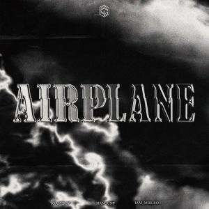 Listen to Airplane (Explicit) song with lyrics from 한건피