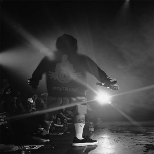 Dengarkan Party Till I Fall (Explicit) lagu dari B Liles dengan lirik