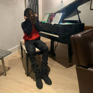 default playlist img