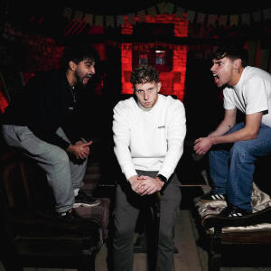 default playlist img