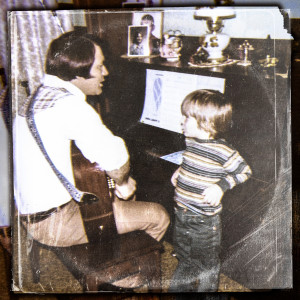 ดาวน์โหลดและฟังเพลง Don't Go พร้อมเนื้อเพลงจาก Scott Floyd