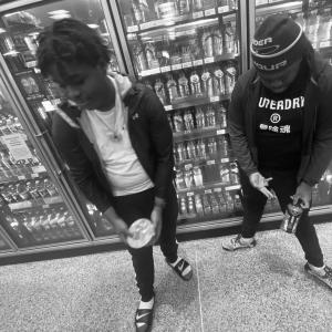收聽Foolee的Dynamic **** talking (feat. Vongotti) (Explicit)歌詞歌曲
