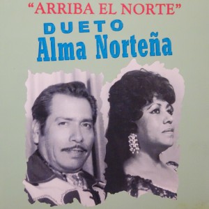 ดาวน์โหลดและฟังเพลง Solo en el Mundo พร้อมเนื้อเพลงจาก Dueto Alma Nortena