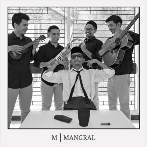 Dengarkan Mencari Majapahit lagu dari Mangral dengan lirik