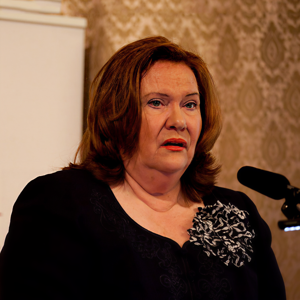 Eva Marton