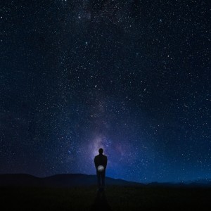 Dengarkan Counting Stars (feat. Beenzino) lagu dari BE'O dengan lirik