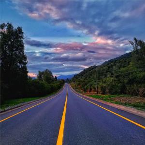 收听chido的Carretera歌词歌曲