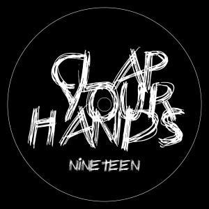 Dengarkan lagu Ousgehousted nyanyian Mri dengan lirik