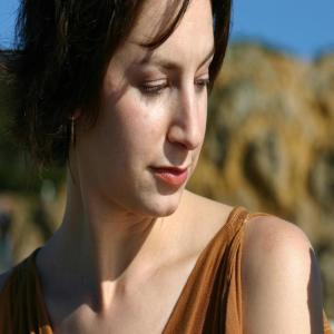 ดาวน์โหลดและฟังเพลง Coast พร้อมเนื้อเพลงจาก Amy Tobin