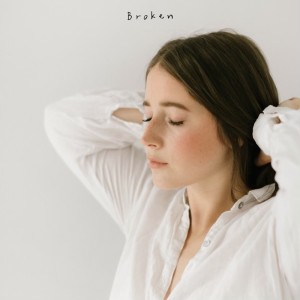 อัลบัม Broken ศิลปิน Noelle Johnson