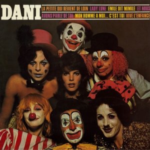 ดาวน์โหลดและฟังเพลง Darling Dollar พร้อมเนื้อเพลงจาก Dani