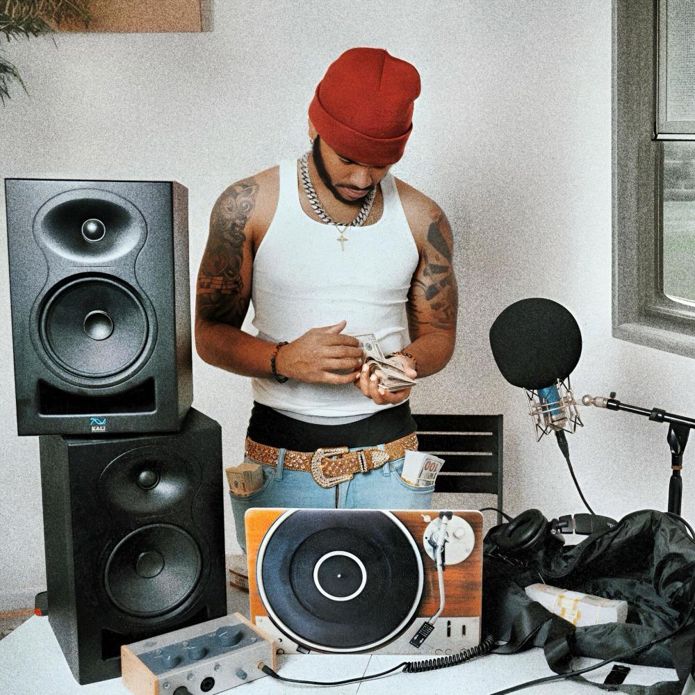Watch Yo Tone (feat. Milli Baby Baby) (Explicit)