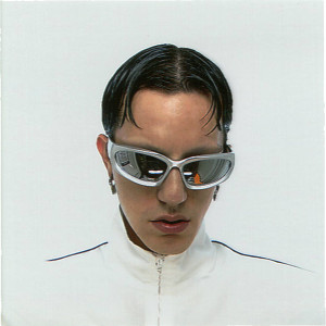 收听BFRND的Sunglasses at Night歌词歌曲
