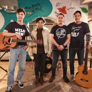 收聽ซีส的แค่สักคน歌詞歌曲