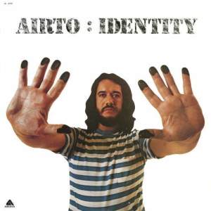 ดาวน์โหลดและฟังเพลง Wake Up Song (Baiao Do Acordar) / Cafe พร้อมเนื้อเพลงจาก Airto Moreira