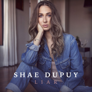 Dengarkan Liar lagu dari Shae Dupuy dengan lirik