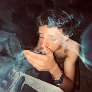 default playlist img