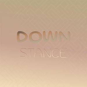 Dengarkan lagu Down Stance nyanyian Hortence Maan dengan lirik