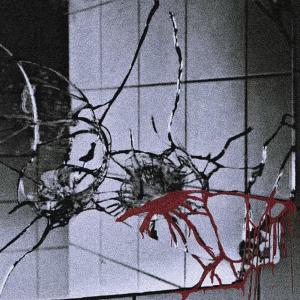 the blood is pouring (Explicit) dari Gie