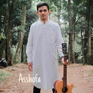 收聽Asshofa的Cintai Masjid Kita歌詞歌曲