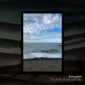 Dengarkan A Distant Lighthouse lagu dari Astropilot dengan lirik
