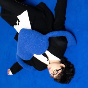 Listen to LOCKED UP (Feat. Hash Swan) song with lyrics from 지샤넬