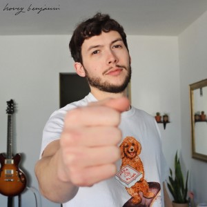 ดาวน์โหลดและฟังเพลง Girlfriends (Explicit) พร้อมเนื้อเพลงจาก Hovey Benjamin